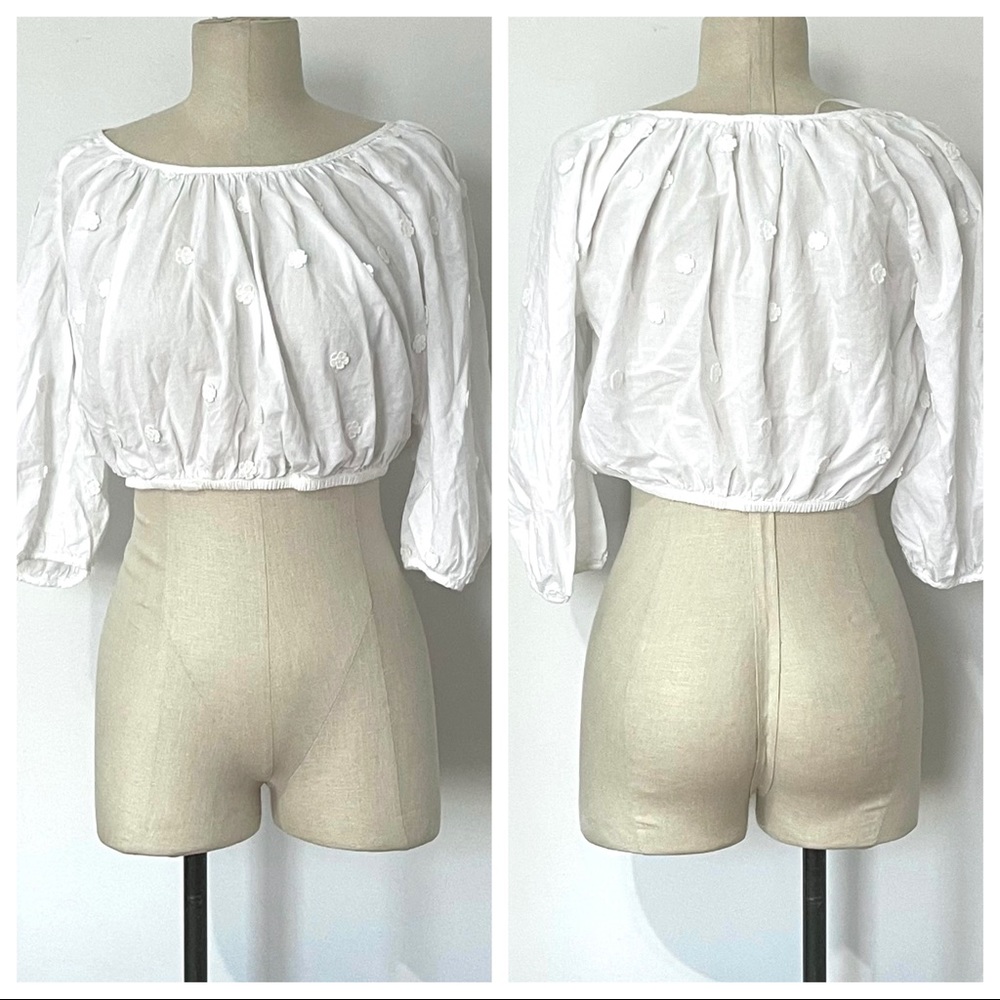 Levi’s white crop top sz xs